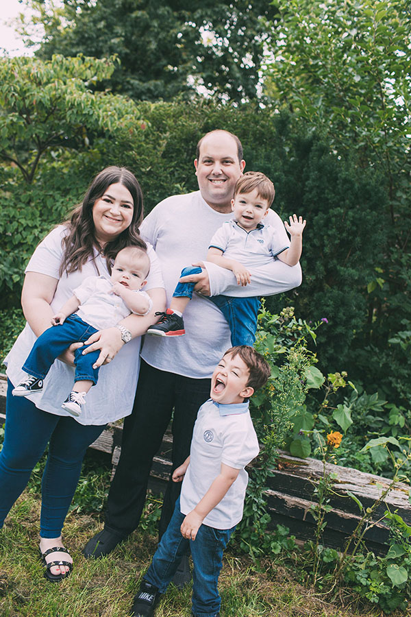 Goldhar Family.jpg Goldhar Family
